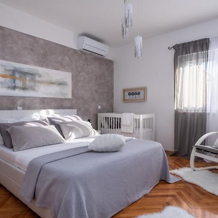 Villa Daniel PUY 외부 사진